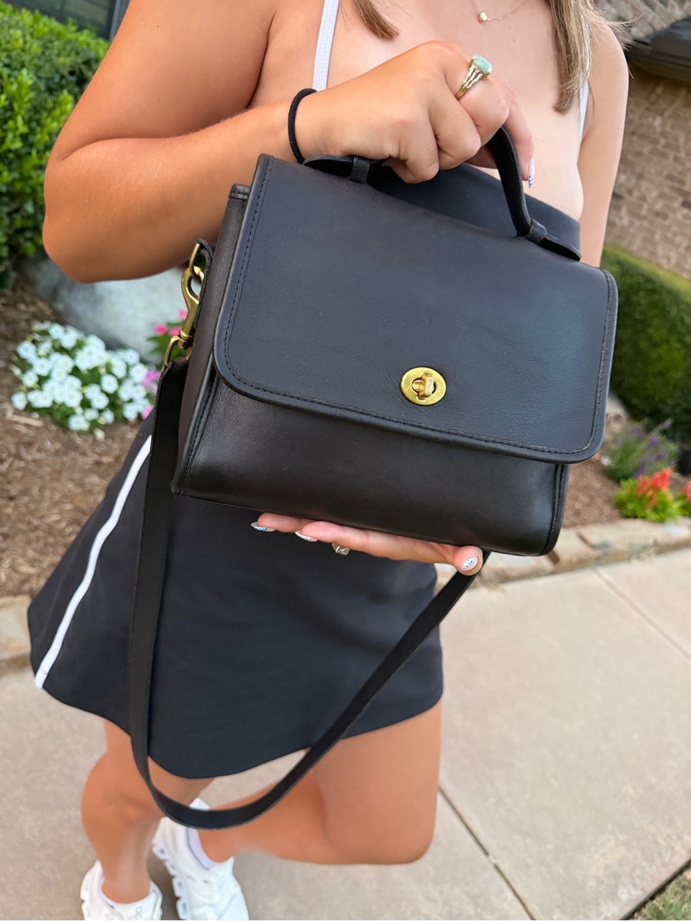 Vintage COACH Court Bag 9870 Black Crossbody Top Handle w/One-Sided Hangtag